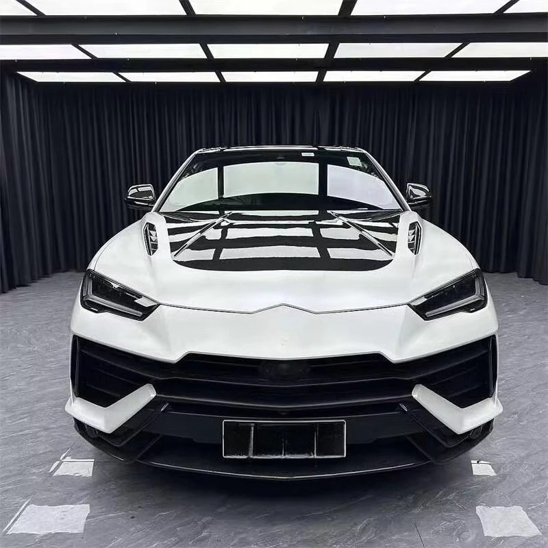Hot Selling 2023 OEM Front Bumper Diffuser Suitable for  Urus Performance Dry Carbon Fiber Front Lip